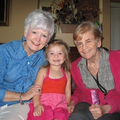 Gabby, Grammy & Peggy Sue - May 2011