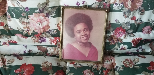 Pauline  Sissy SIMMS 