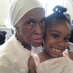 AUNT PEARL & JAZELLE_may2012
