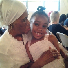 AUNT PEARL & JAZELLE2_may2012