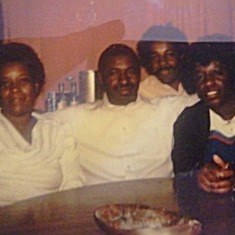 Peggy, Pop, Willie Lewis, and Cat