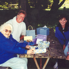 2000 with Laurie, Gregg and Grandma