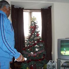 Daddy playing the Wii game
