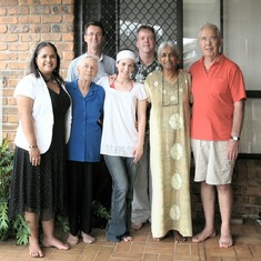 2010-01-03 - Family photo taken at Vim and Subra's home in Calamvale.