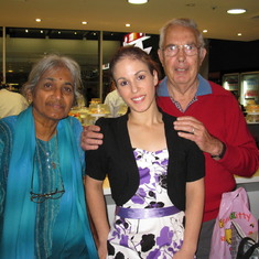 2009 Peter, Kotha and Sally