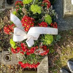 A wreath from Peter's friend Jirka and his wife Manling.