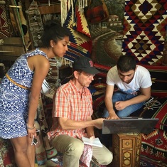 Helping a rug merchant in Dubai write a letter in English