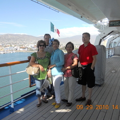 La cruise with Kuya Phil