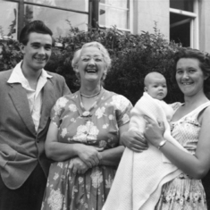 Don, Nanny Green, Brenda Mary with Judy