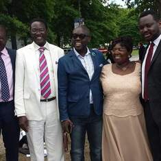 Uncle Ayo Fifo, Daddy, Mummy, Dokun, Deoye & our cousin Bunmi Akinnusotu at Toks graduation from University~June 2014