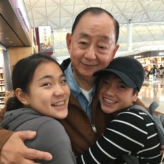 Emily and Stella are so happy to see Gong Gong at the airport!
