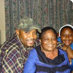 Nka, Mams and Sis Nkeng.  The most influencial, and important women in my life...now all gone.  Thanks for the moments we shared.  Priceless!