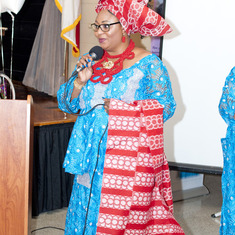 Mrs Patience ALiu Otokiti delivering her tribute to Queen Mama Eniyemamwen Aliu-Otokiti( her mother in law).