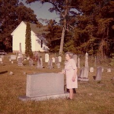 Elda McMurray in the Mt. Horeb Cemetery in the 1980s. 