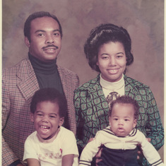 Roberts Family ca 1975