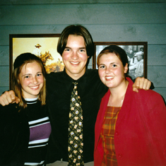 1998 With sisters Vanessa and Andrea