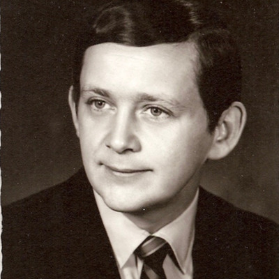 Richard L Scott