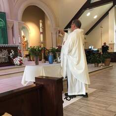 Funeral Mass - Fr. Tom Connery (celebrant)