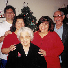 Dickie (Ritch) with his sisters and his parents.