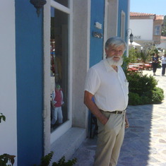 Bob in Cesme, Turkey 2011-07-08