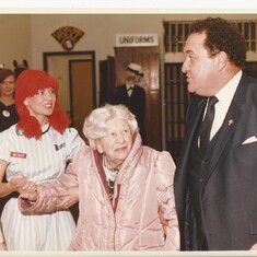 Bob Bolton with “Wendy” and Ms. Clara Peller (“Where’s the Beef” lady) at the Playing It Safe Campaign at the Cleveland Police Museum in 1984.