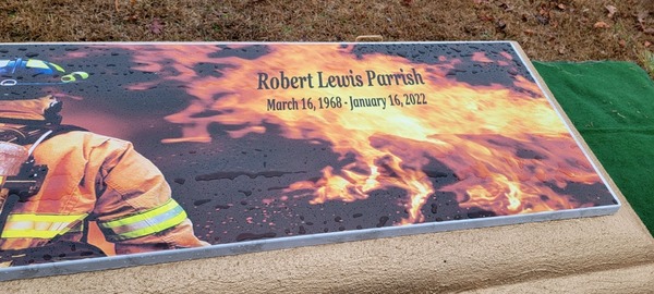 Robert Lewis Parrish