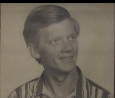 Robert  Lynn Evans