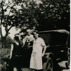12. Robert, mother Tomma, & Mrs. Hoppe