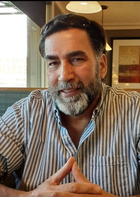 Roberto Reyes