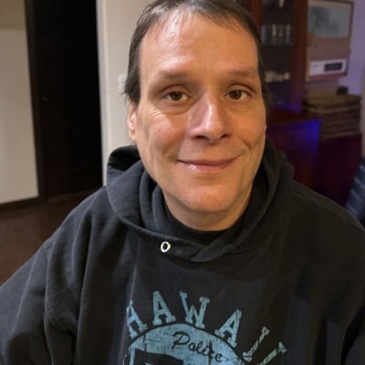 Robert (Rob) Lee Seavey Jr