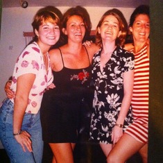 Fun with the girls in Miami at Robyn & Tony's with Jennifer Schull Johnson, Robby, Tessa Vergara Bonells & Daleyne Esteban Garlock