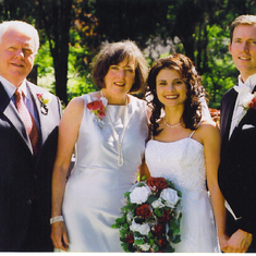 May 29,2004...we didn't realize it at the time but it would be the wedding anniversary date we would forever share with Mom & Dad. They were married 45 years!