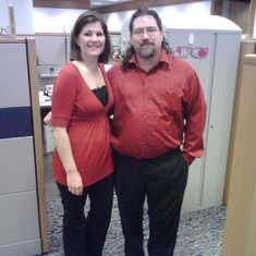 2009 - Jan. - Rolf and Jodi discover they are dressed in the same colors. Yeah for Twinsie Days!!!