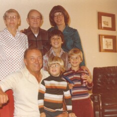 (185) California - Great Grandma, Great Grandpa, Grandpa, Mom, Paul, Mark, & Aaron 1979