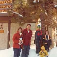 (205) California - Mom, Grandpa, Paul, Mark, & Aaron 1979