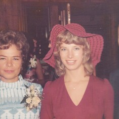 (249) Birmingham - Grandma, Mom, & Grandpa 1973