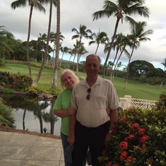 Vicki and Ron visiting Maui with Richard and Eileen