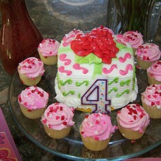 Rose's 4th b-day cake, Happy Birthday.
