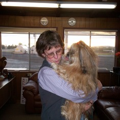 2008 Darby welcomes Rose after every single flight!