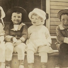 1923 circa.  Rosemary (left) with playmates, Toledo, Ohio.