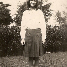 1933 circa.  Rosemary as a teenager!  This is the only photo I have found of her in this age group.