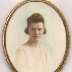 Rosemary's mother, Doris Black.  This beautiful hand-colored miniature was in a box with a Chrismas card "To Slack from Predonia."
