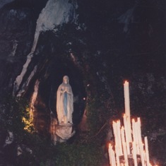 Mom@Our Lady of Lourdes, France