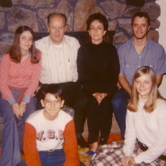 FAMILY PHOTO 1972