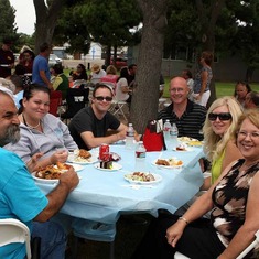 Cousins Bill Berger, Carolyn Tovar, Debbie Frame, and Kyle Calloway, and friends at the Celebration of Life.