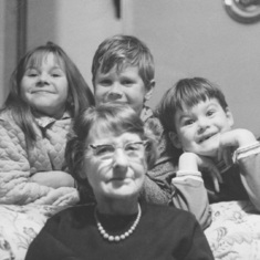 Ru on the right with cousins Helen and Rich with Nan Macklin