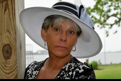 Ruth A Robinson