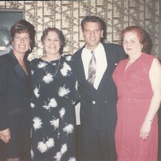 At Adrianne's wedding- Idalia, Ruthie-Tommy-Iris 1992