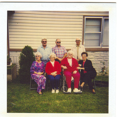 Ruth with brothers and sisters (L.-R.) Ann Amundsen, Truman Kilgore, Gladys Villines, Kenneth Kilgore, Eileen Lovell, Ray Kilgore, Ruth.