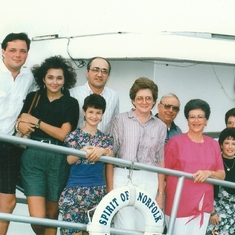 Sally, Ruth, Her Children and Grandchildren